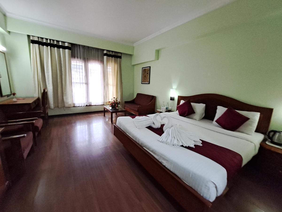Hotel Preethi Classic Towers Ooty Luaran gambar