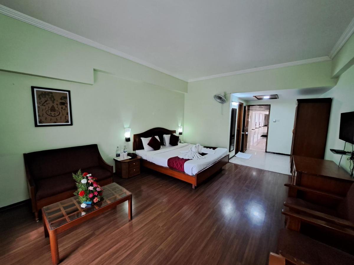 Hotel Preethi Classic Towers Ooty Luaran gambar