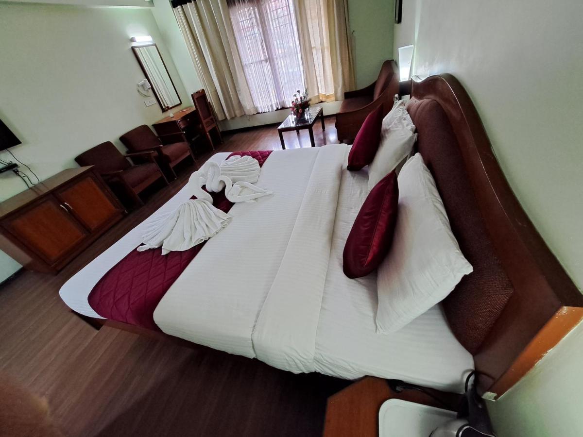 Hotel Preethi Classic Towers Ooty Luaran gambar