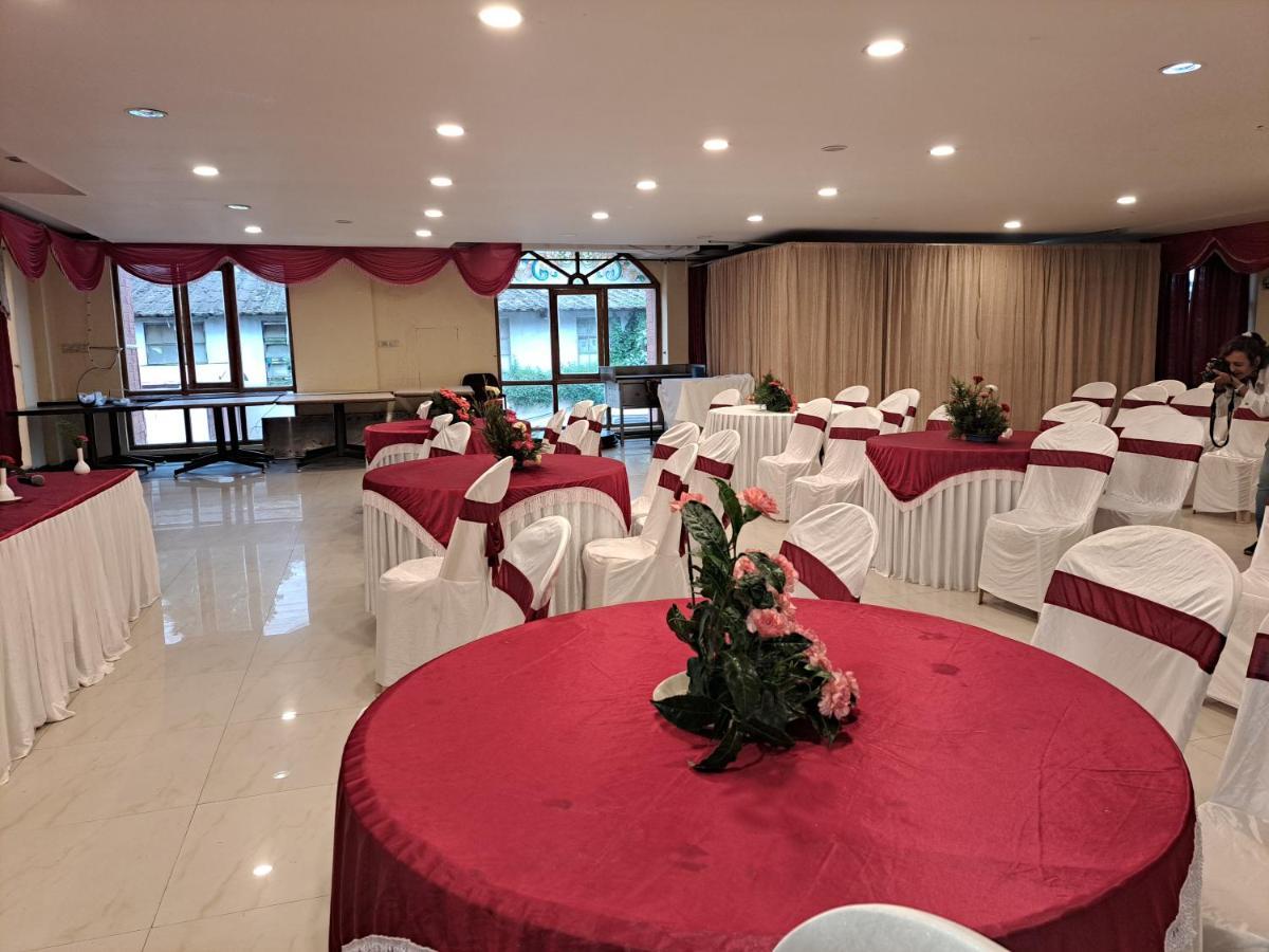 Hotel Preethi Classic Towers Ooty Luaran gambar