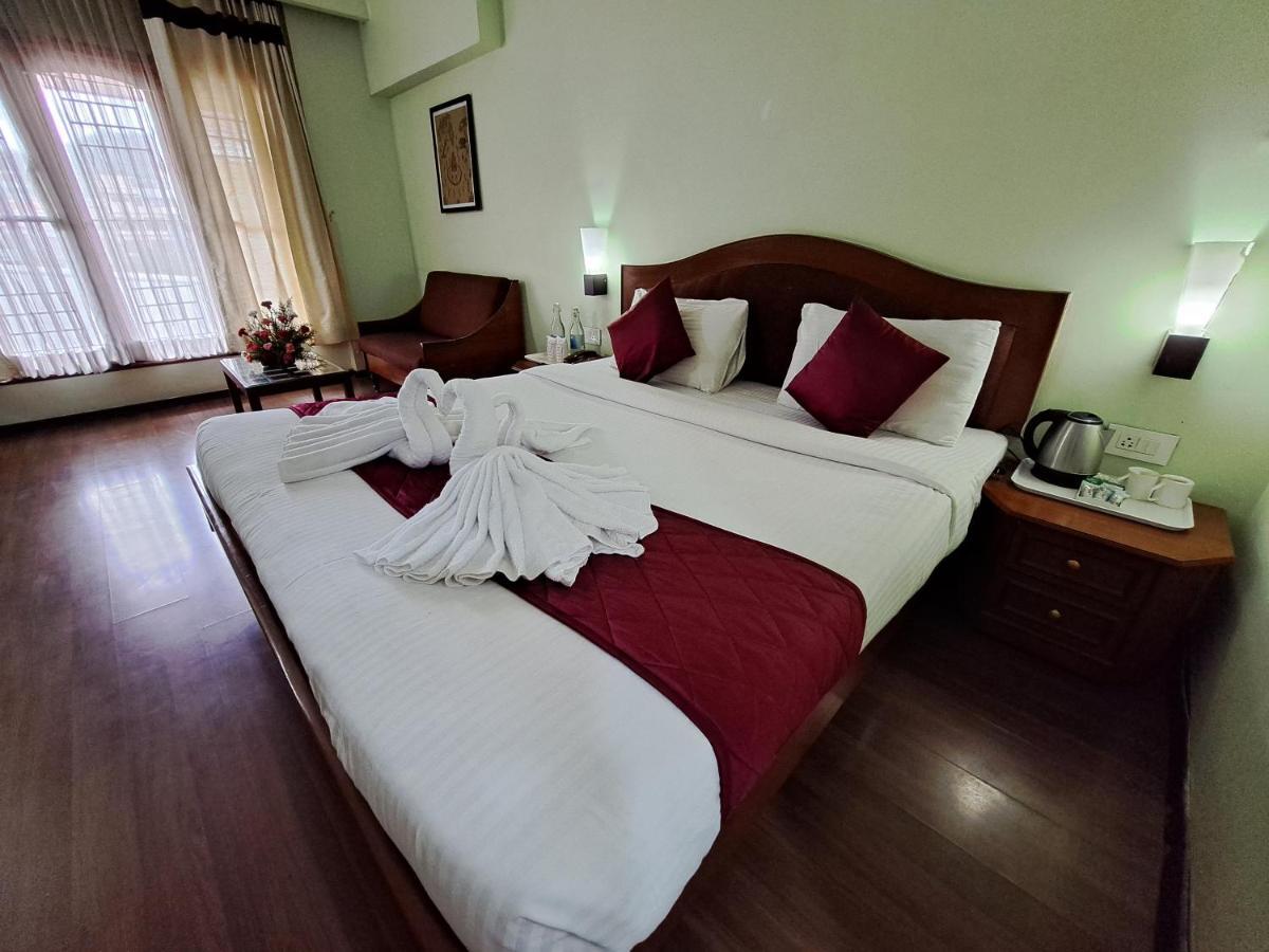 Hotel Preethi Classic Towers Ooty Luaran gambar
