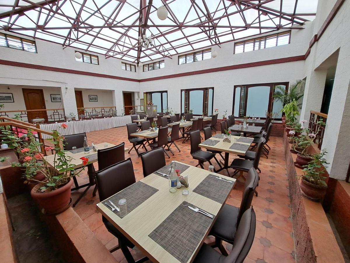 Hotel Preethi Classic Towers Ooty Luaran gambar
