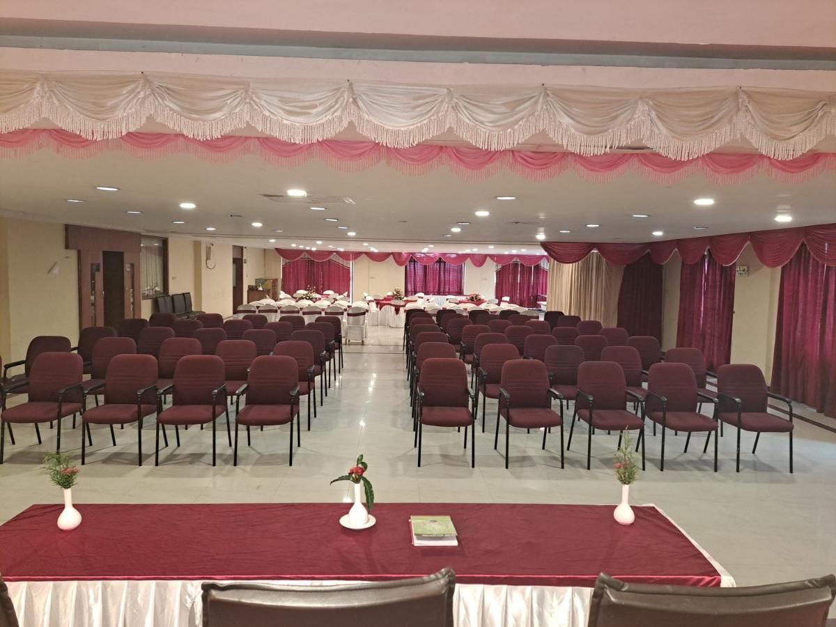 Hotel Preethi Classic Towers Ooty Luaran gambar