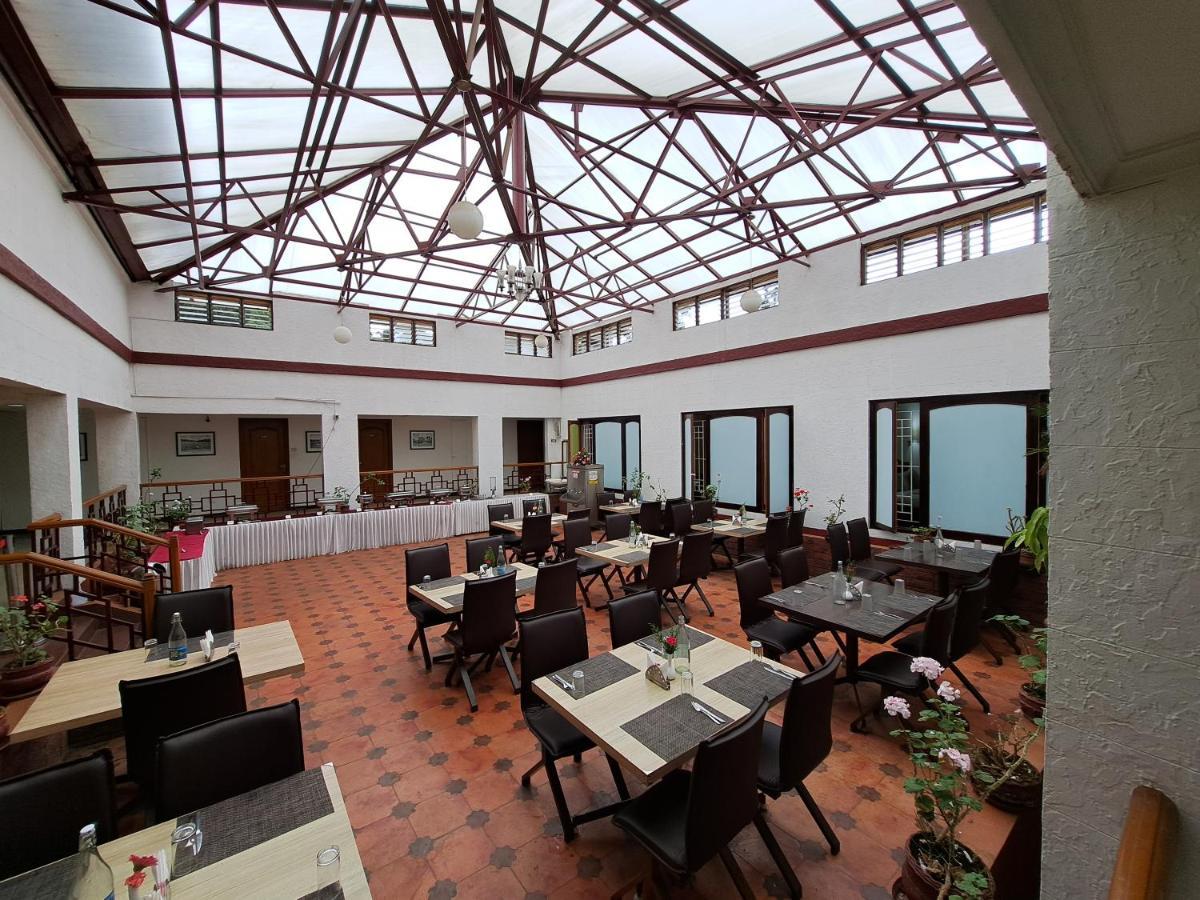 Hotel Preethi Classic Towers Ooty Luaran gambar